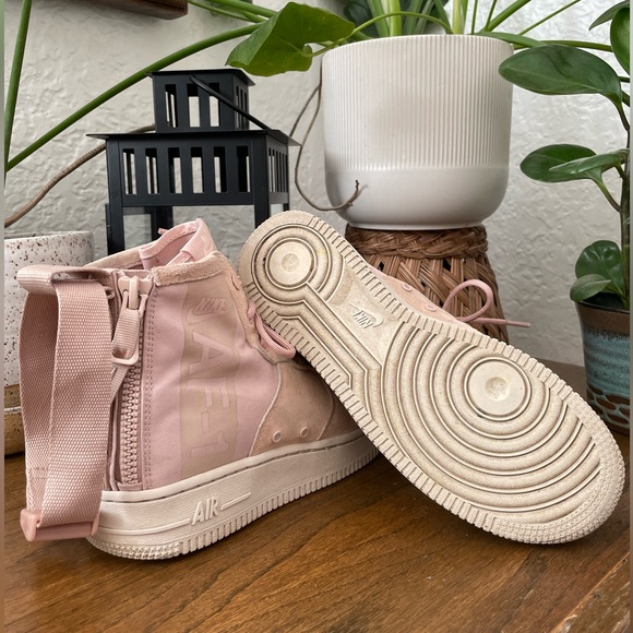 Nike Light Pink High Top Air Force 1’s size 7 - Picture 5 of 8